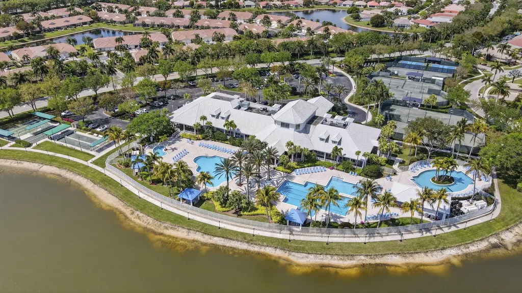 9198 Clipper Circle West Palm Beach FL 33411