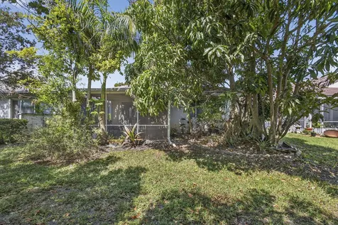 9198 Clipper Circle West Palm Beach FL 33411