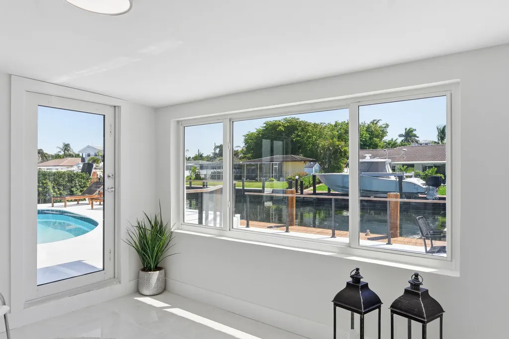 2280 SE 10th Court Pompano Beach FL 33062