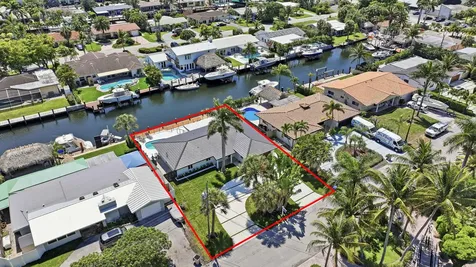 2280 SE 10th Court Pompano Beach FL 33062