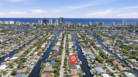 2280 SE 10th Court Pompano Beach FL 33062