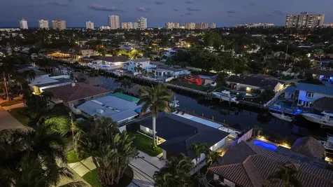 2280 SE 10th Court Pompano Beach FL 33062
