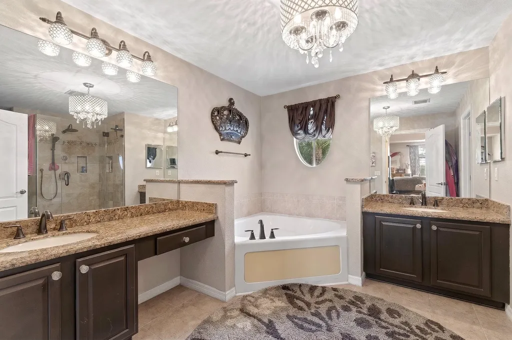 164 Berenger Walk Royal Palm Beach FL 33414