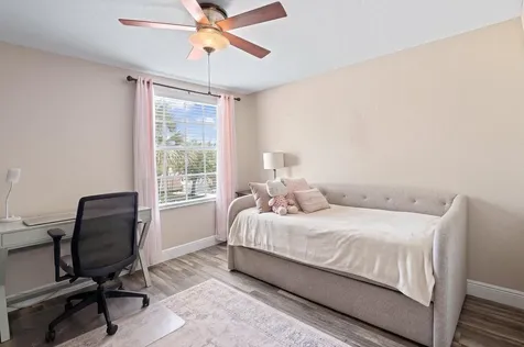164 Berenger Walk Royal Palm Beach FL 33414