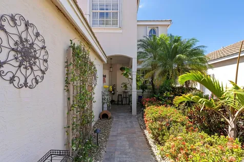 164 Berenger Walk Royal Palm Beach FL 33414