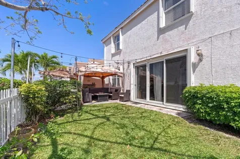 164 Berenger Walk Royal Palm Beach FL 33414