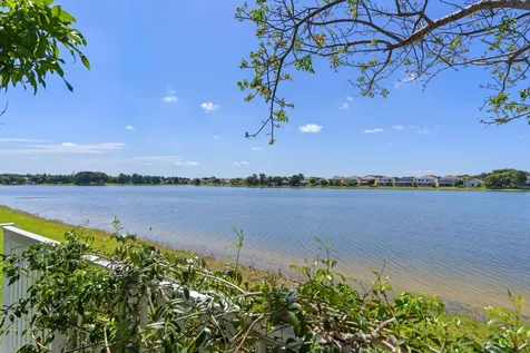 164 Berenger Walk Royal Palm Beach FL 33414