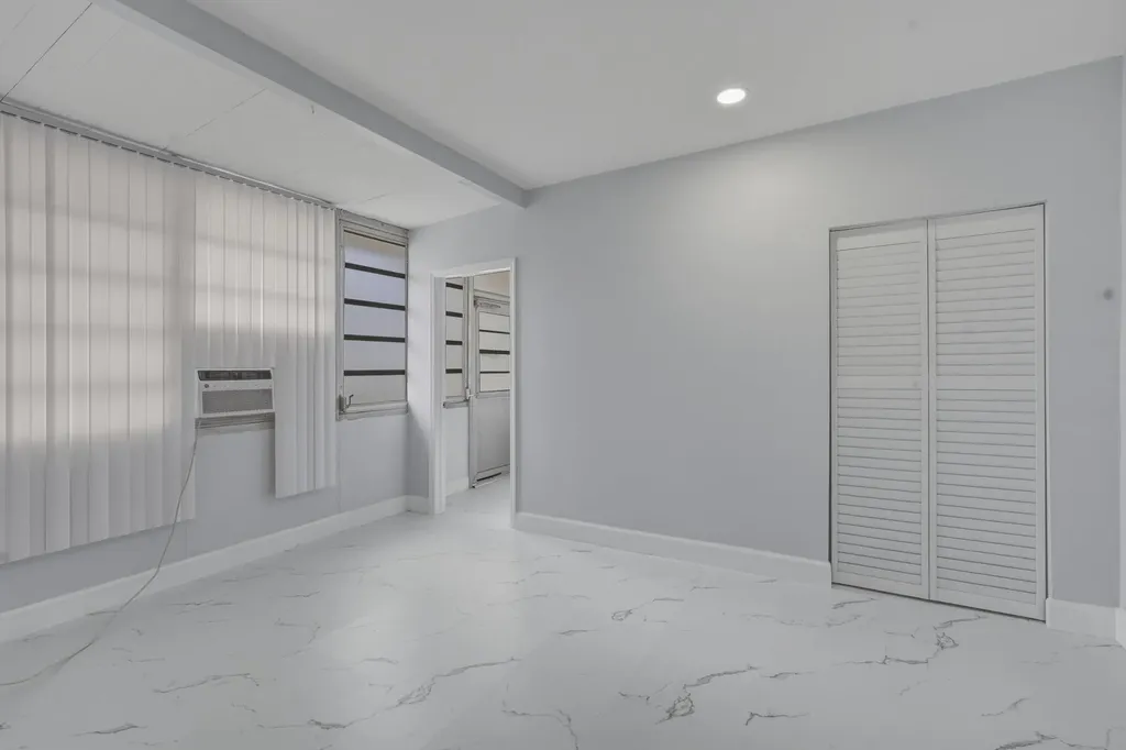 1114 Johnson Street Hollywood FL 33019