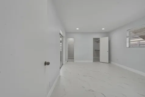 1114 Johnson Street Hollywood FL 33019