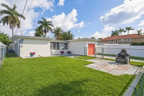 1114 Johnson Street Hollywood FL 33019