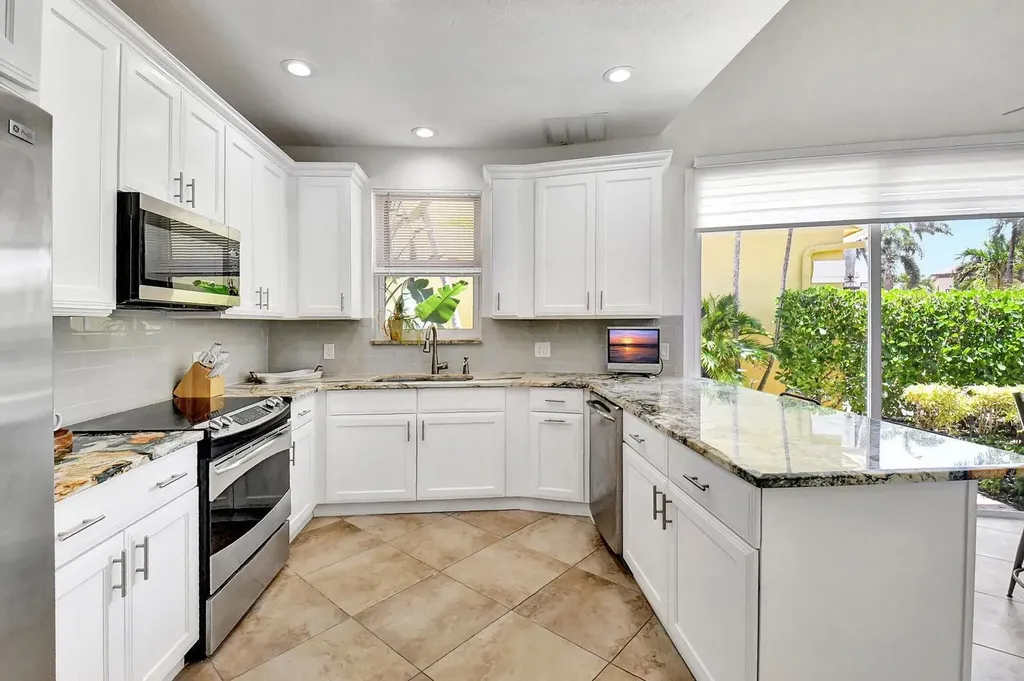 3567 Commodore Circle Delray Beach FL 33483
