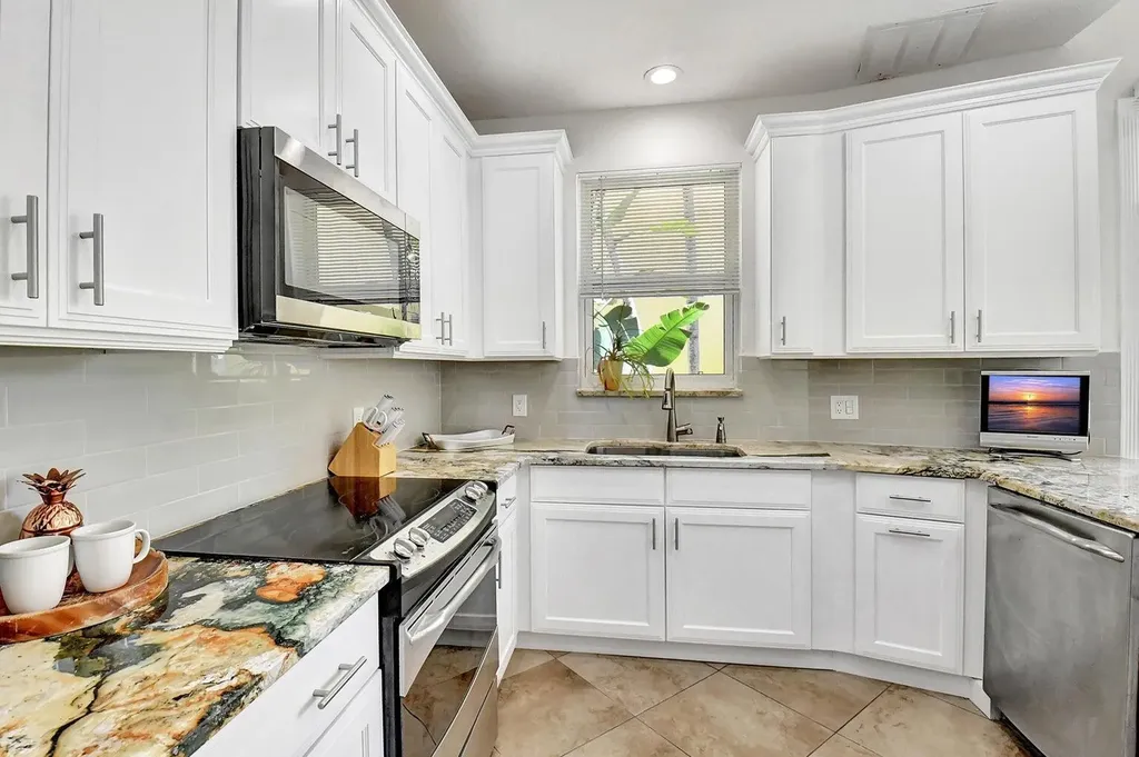 3567 Commodore Circle Delray Beach FL 33483