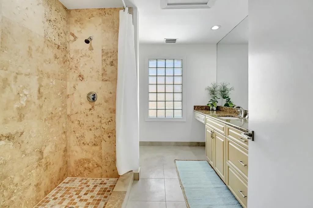 3567 Commodore Circle Delray Beach FL 33483