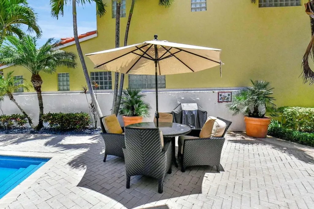 3567 Commodore Circle Delray Beach FL 33483