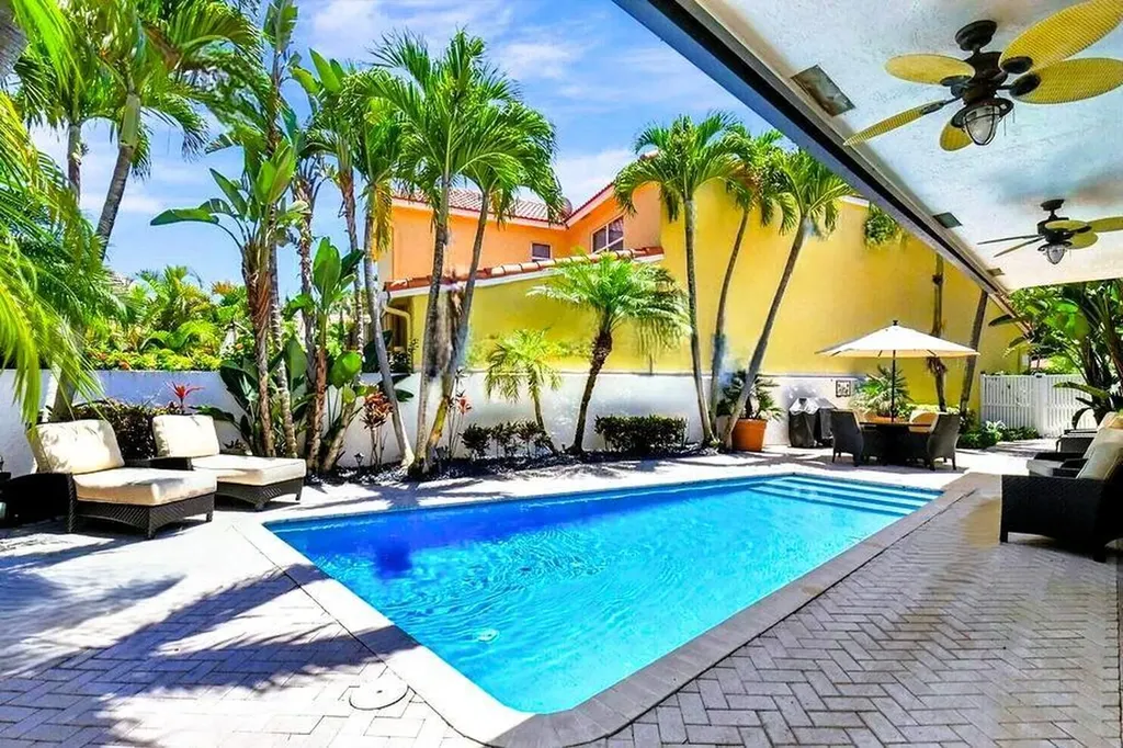 3567 Commodore Circle Delray Beach FL 33483