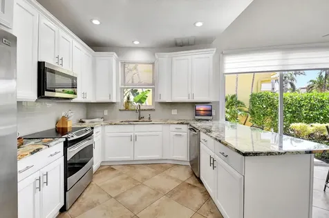 3567 Commodore Circle Delray Beach FL 33483