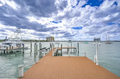 2775 Lake Drive Singer Island FL 33404