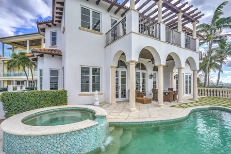 2775 Lake Drive Singer Island FL 33404