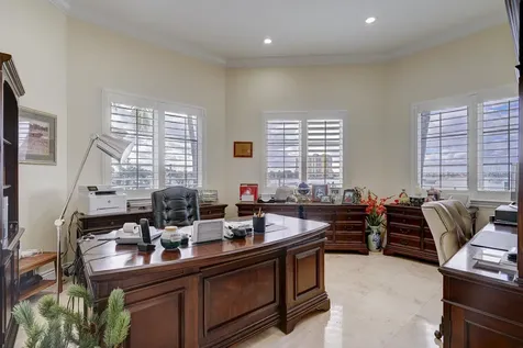 2775 Lake Drive Singer Island FL 33404