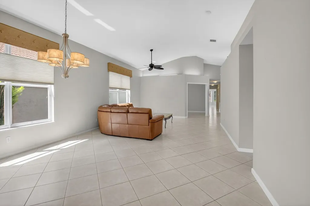 7385 W Mercada Way Delray Beach FL 33446