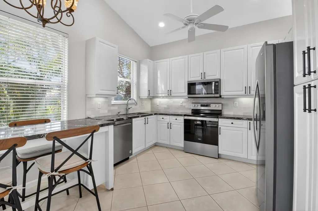 7385 W Mercada Way Delray Beach FL 33446