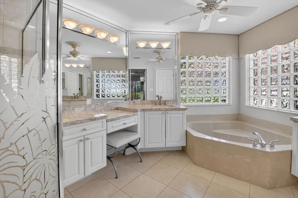 7385 W Mercada Way Delray Beach FL 33446