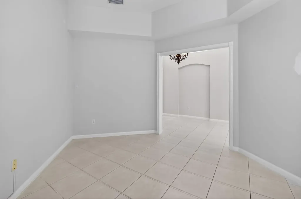 7385 W Mercada Way Delray Beach FL 33446