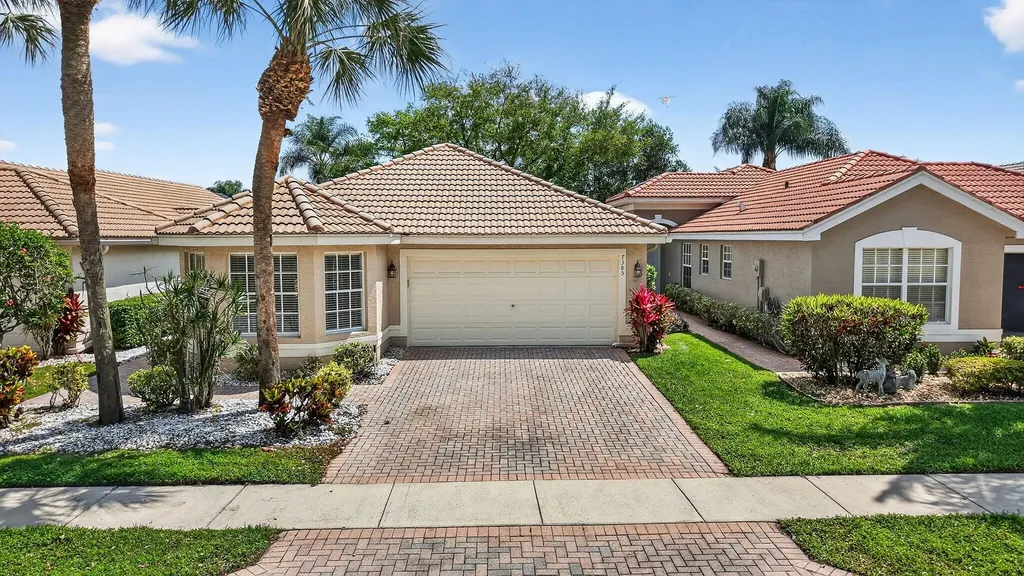 7385 W Mercada Way Delray Beach FL 33446