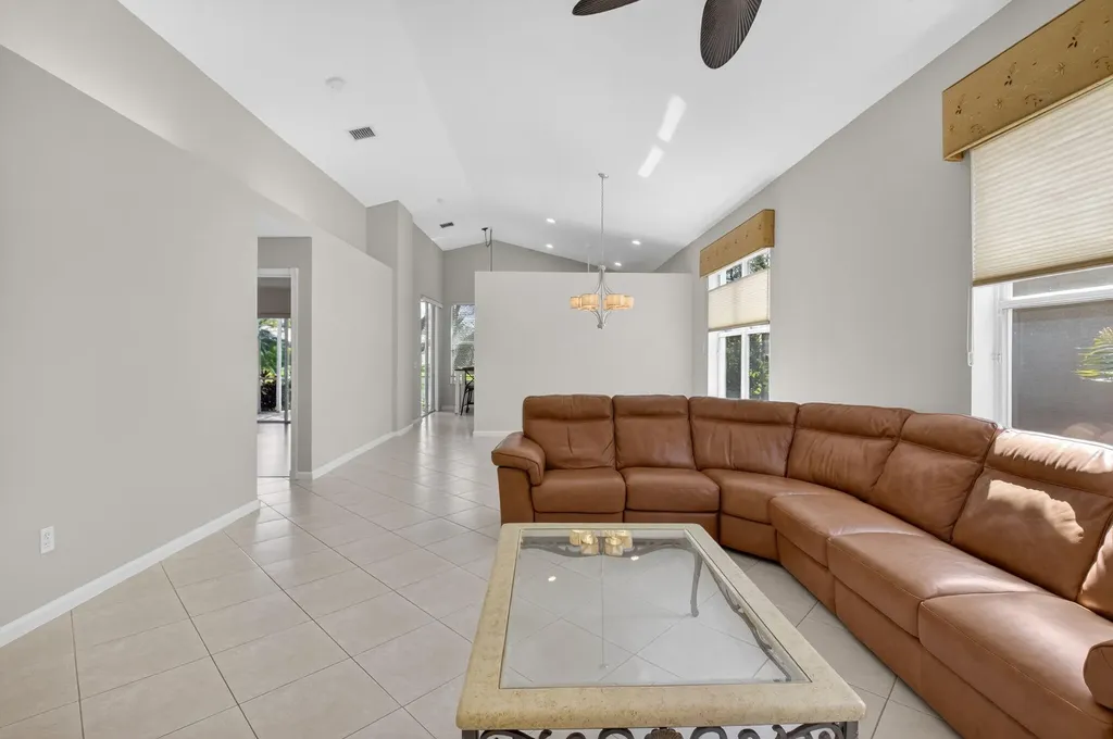 7385 W Mercada Way Delray Beach FL 33446