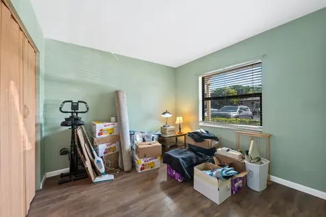 5570 Lakeside Drive Margate FL 33063