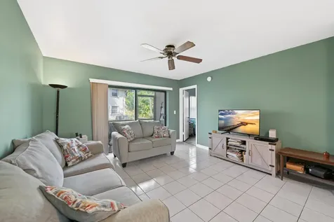5570 Lakeside Drive Margate FL 33063