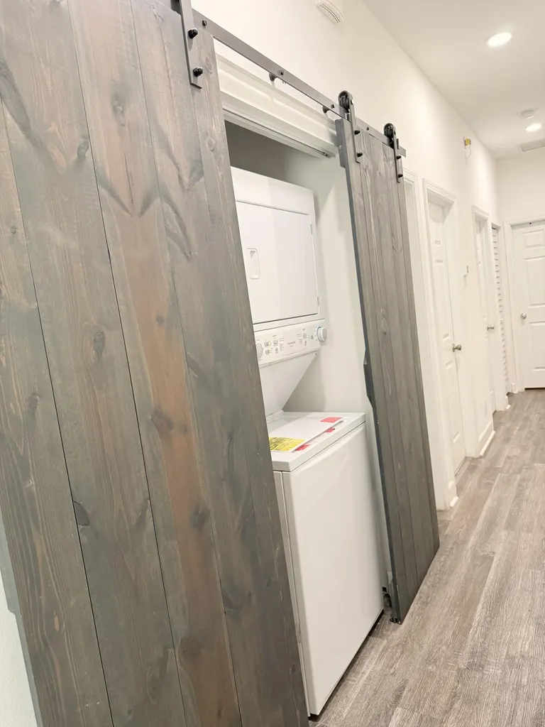 611 N F Street Lake Worth Beach FL 33460