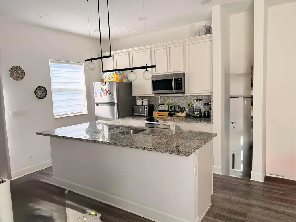611 N F Street Lake Worth Beach FL 33460