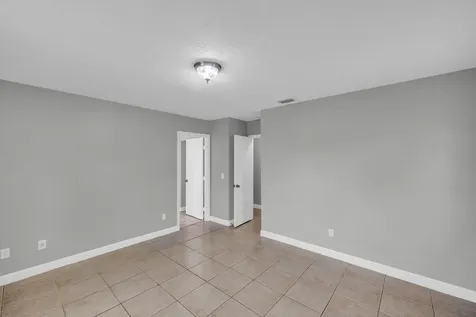 2621 SE Westmoreland Boulevard Port St Lucie FL 34952