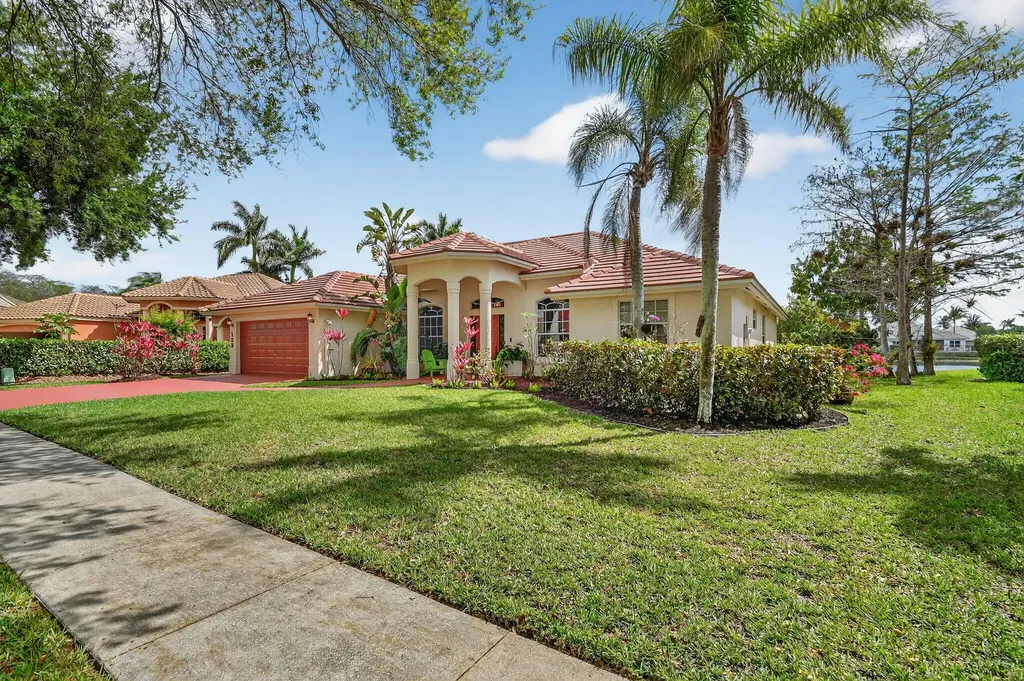132 Kapok Crescent Royal Palm Beach FL 33411