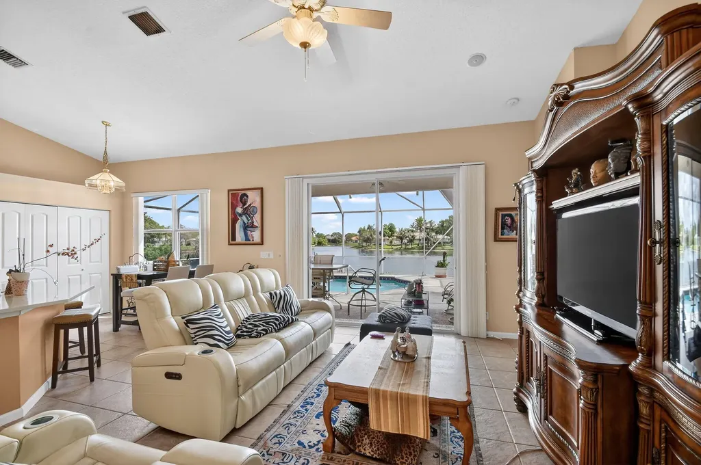 132 Kapok Crescent Royal Palm Beach FL 33411