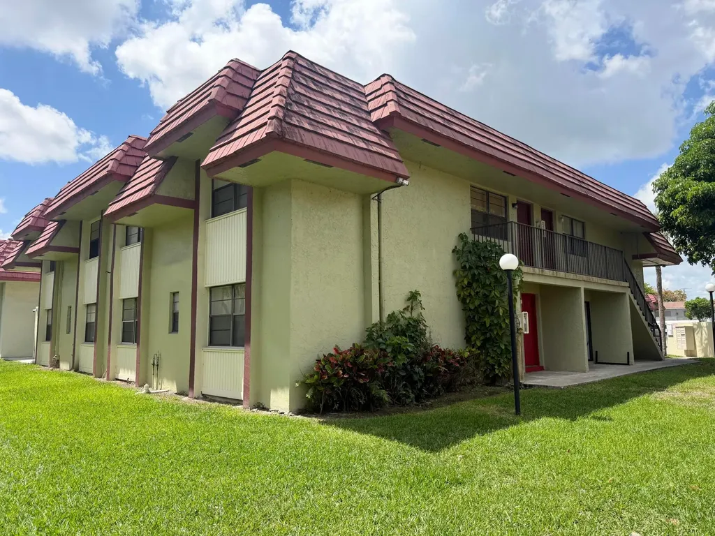 3253 NW 104th Avenue Coral Springs FL 33065