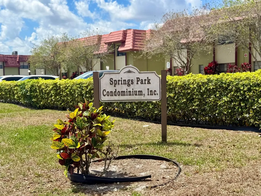3253 NW 104th Avenue Coral Springs FL 33065