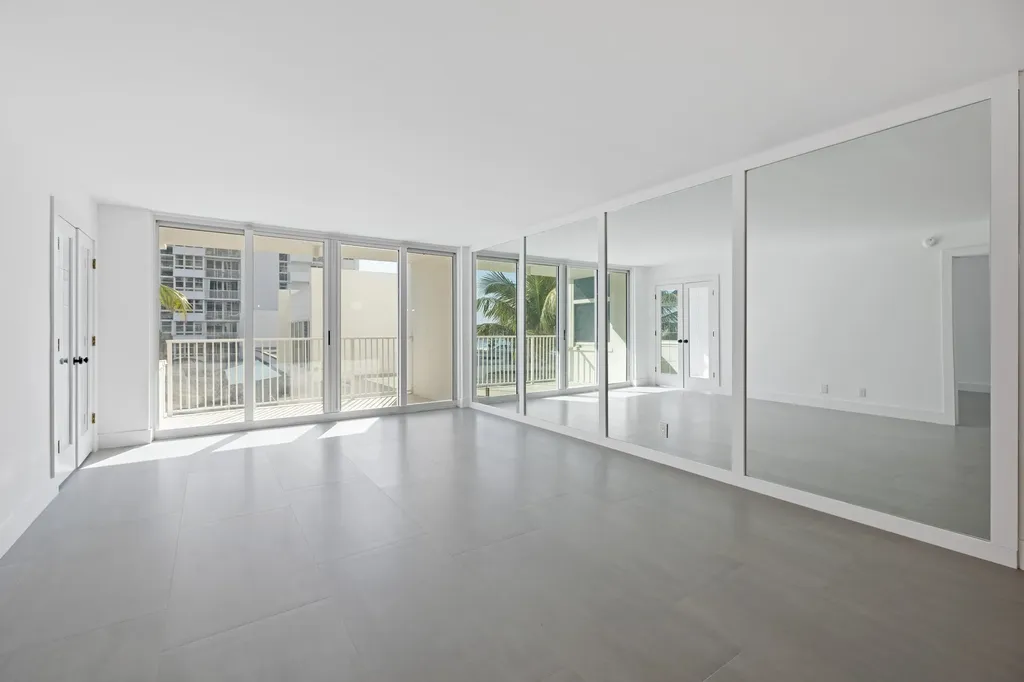 1360 S Ocean Boulevard Pompano Beach FL 33062