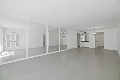 1360 S Ocean Boulevard Pompano Beach FL 33062
