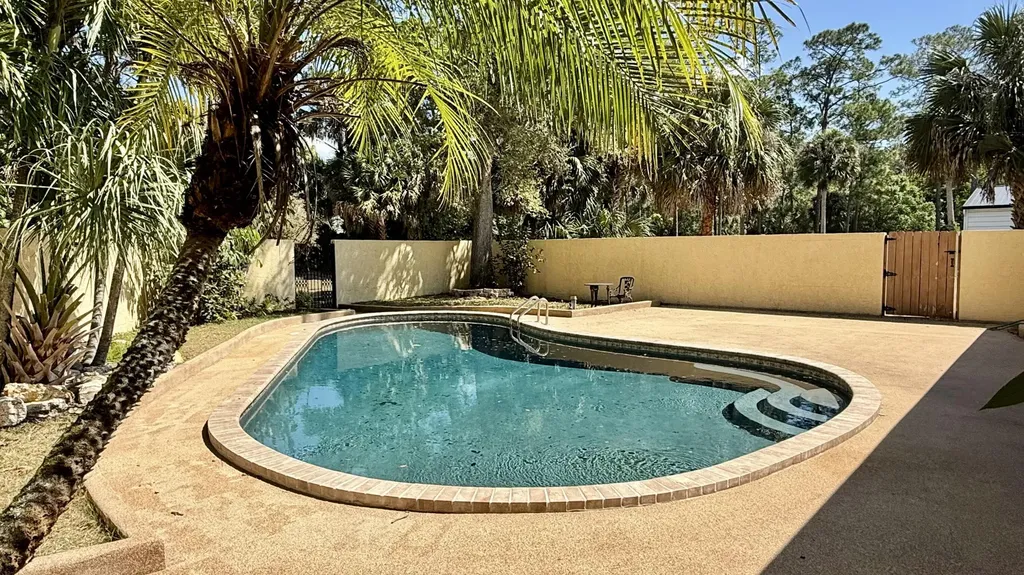 12143 174th Place N Jupiter FL 33478