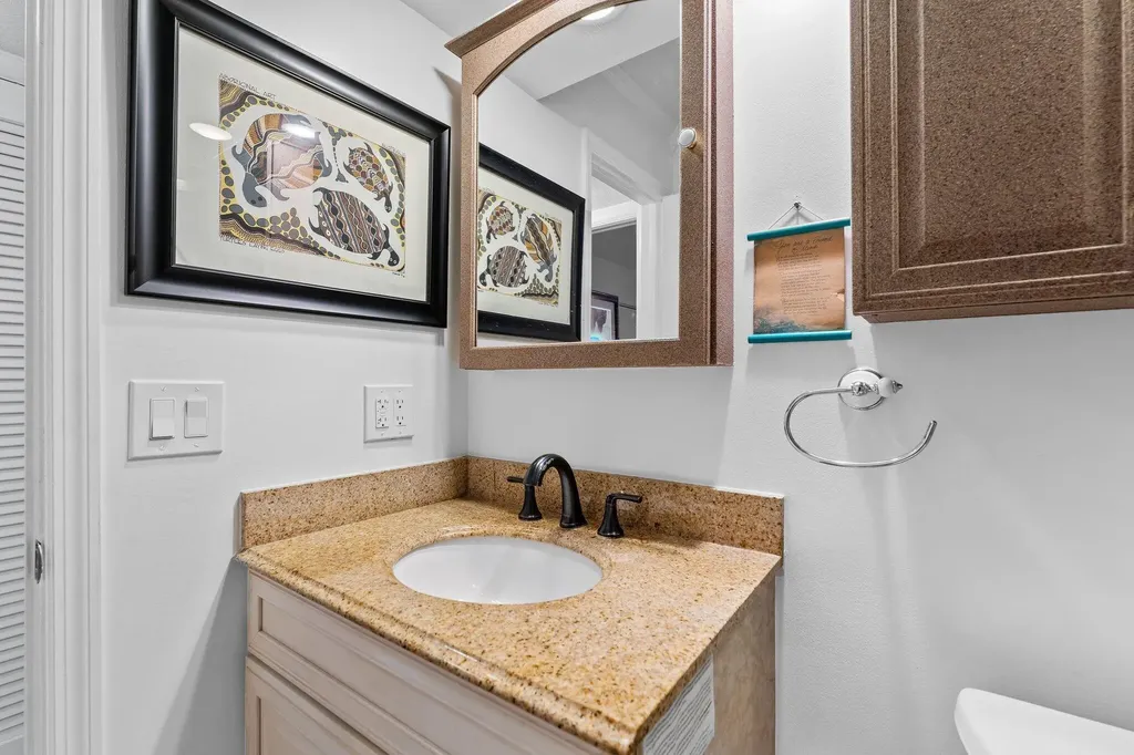 100 Shore Court North Palm Beach FL 33408