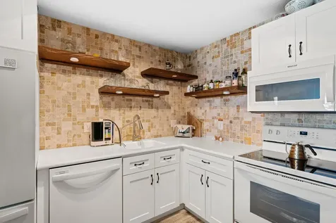 100 Shore Court North Palm Beach FL 33408