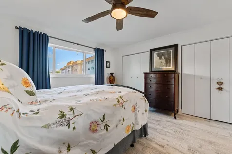 100 Shore Court North Palm Beach FL 33408