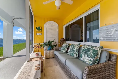 100 Shore Court North Palm Beach FL 33408