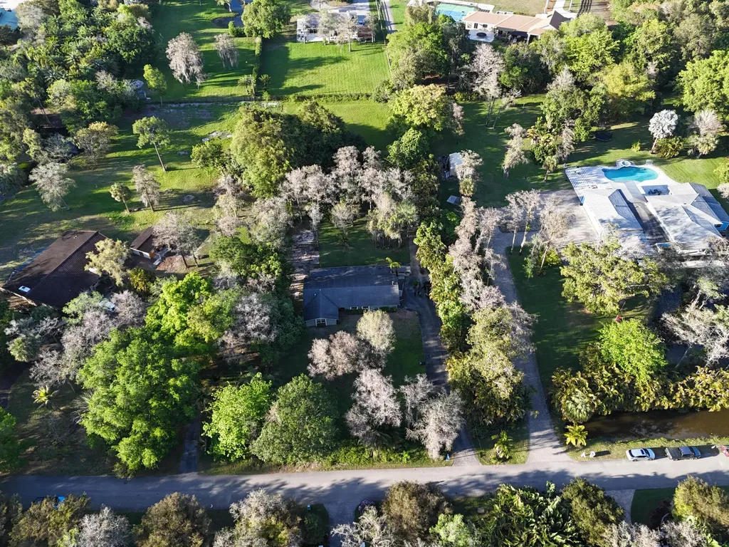 9003 NW 70th Court Parkland FL 33067