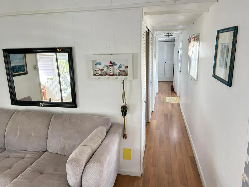 615 Alamanda Lane Deerfield Beach FL 33442