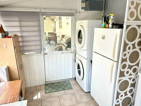 615 Alamanda Lane Deerfield Beach FL 33442