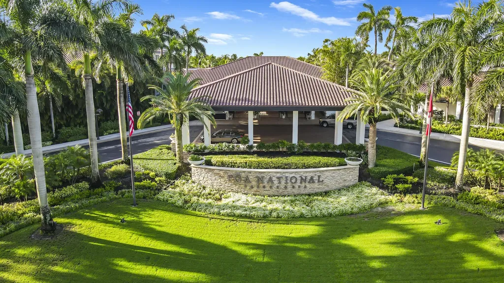 820 Club Drive Palm Beach Gardens FL 33418