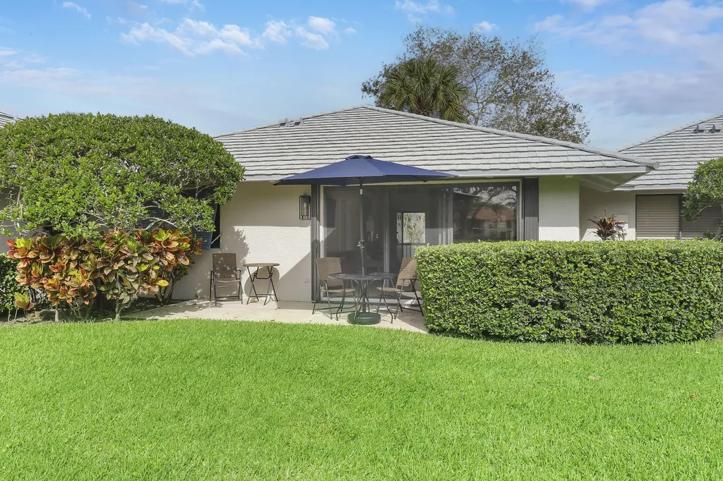 820 Club Drive Palm Beach Gardens FL 33418
